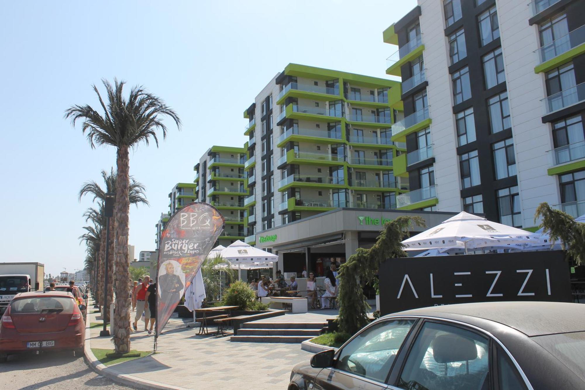On Beach-Mamaia Residence Năvodari Buitenkant foto