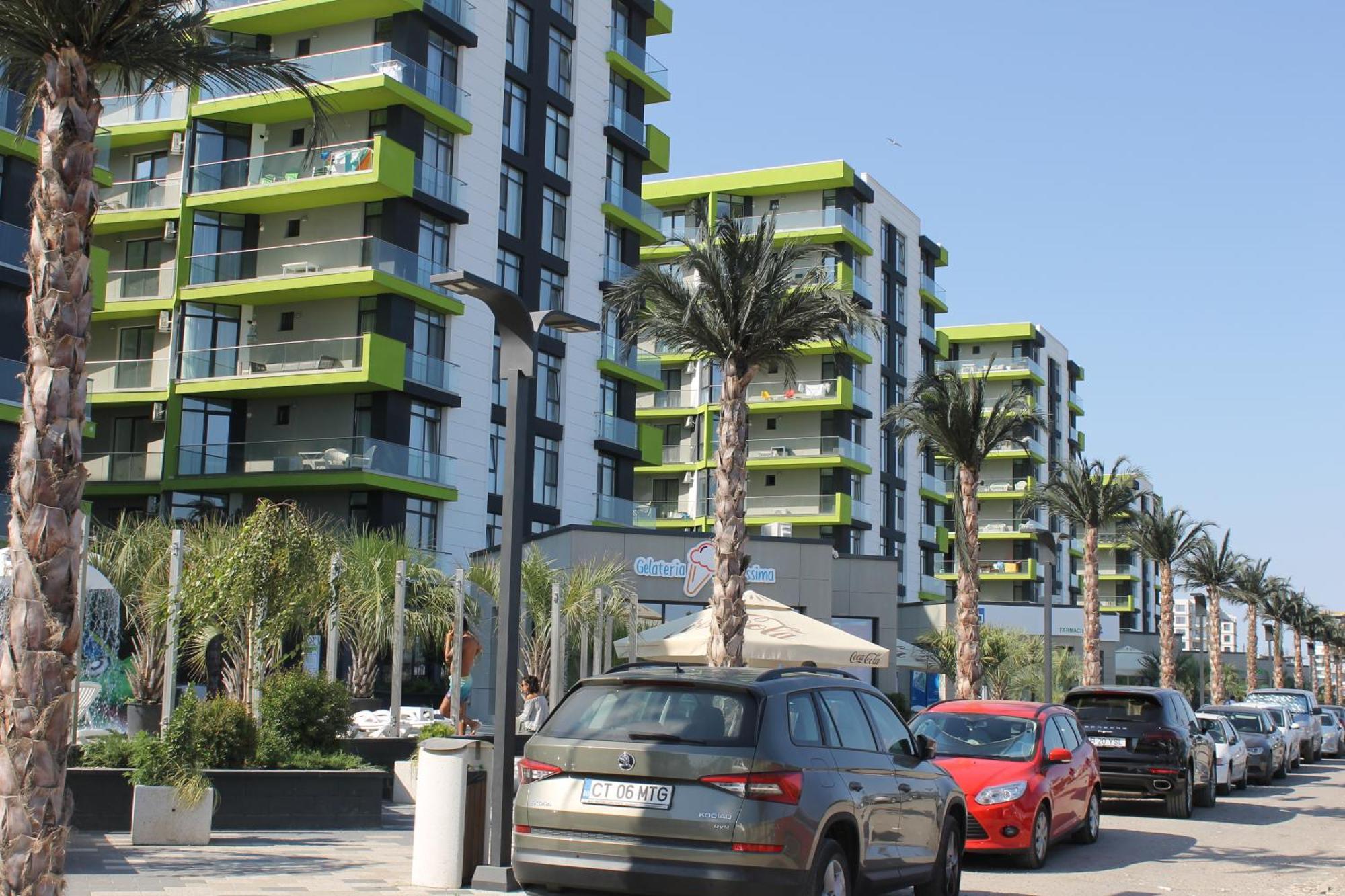 On Beach-Mamaia Residence Năvodari Buitenkant foto