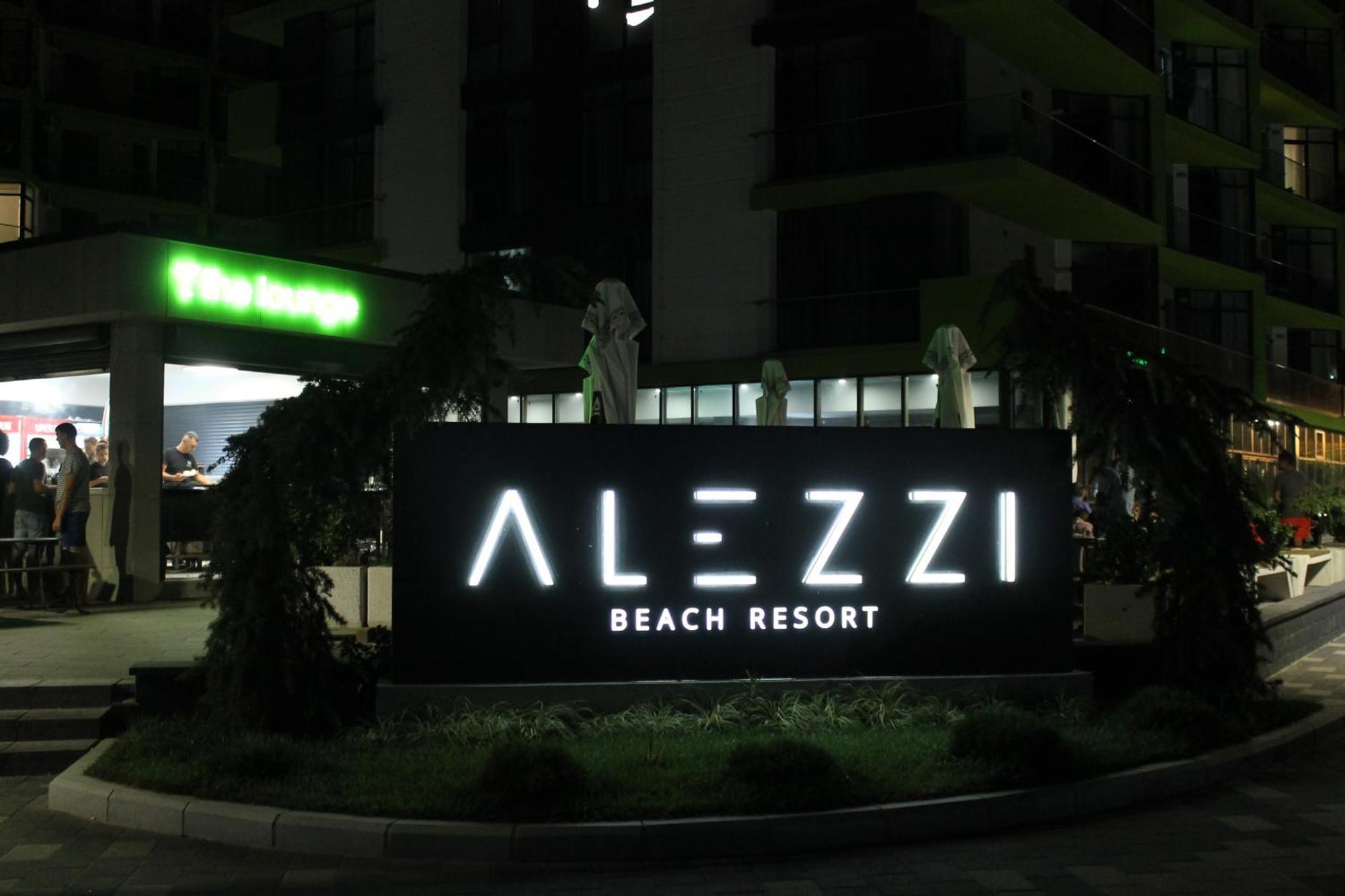 On Beach-Mamaia Residence Năvodari Buitenkant foto