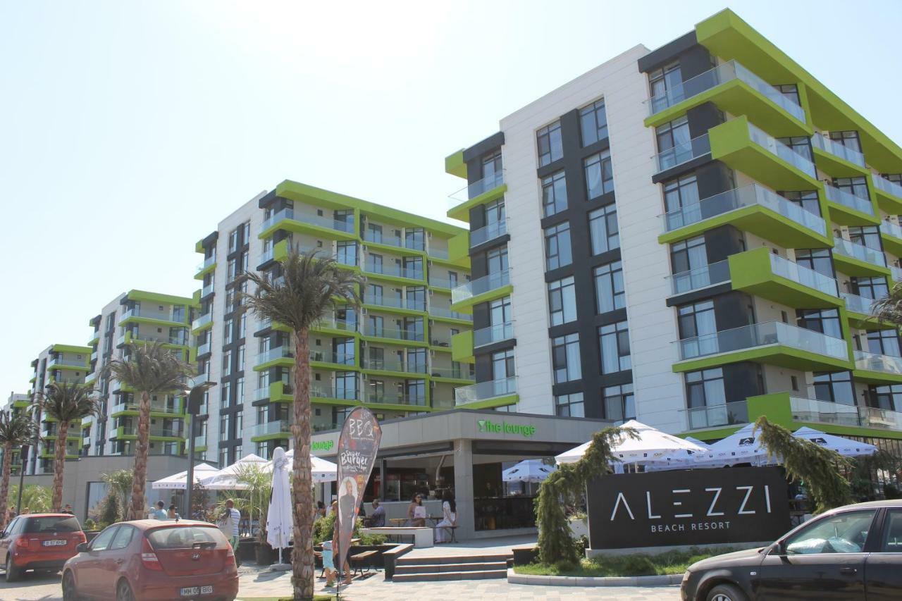 On Beach-Mamaia Residence Năvodari Buitenkant foto